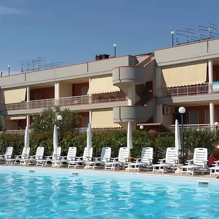 Ex Colonia Marina Pool Apart-hotel Bernalda